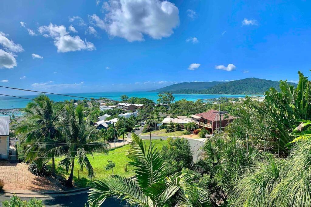 Whitsunday Dreams Apartment Airlie Beach Exterior photo